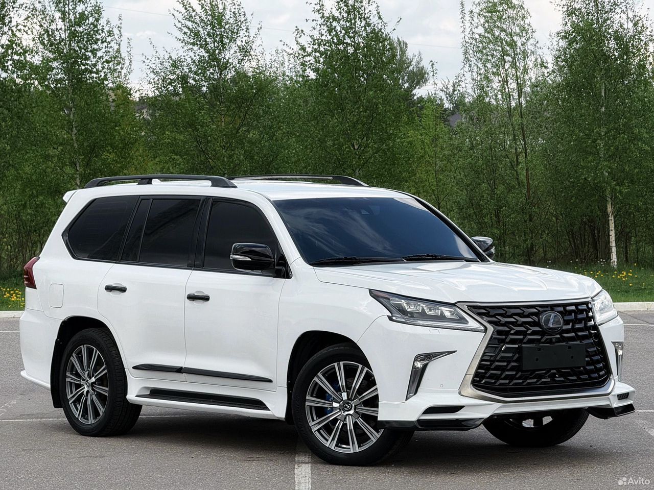 Lexus LX
