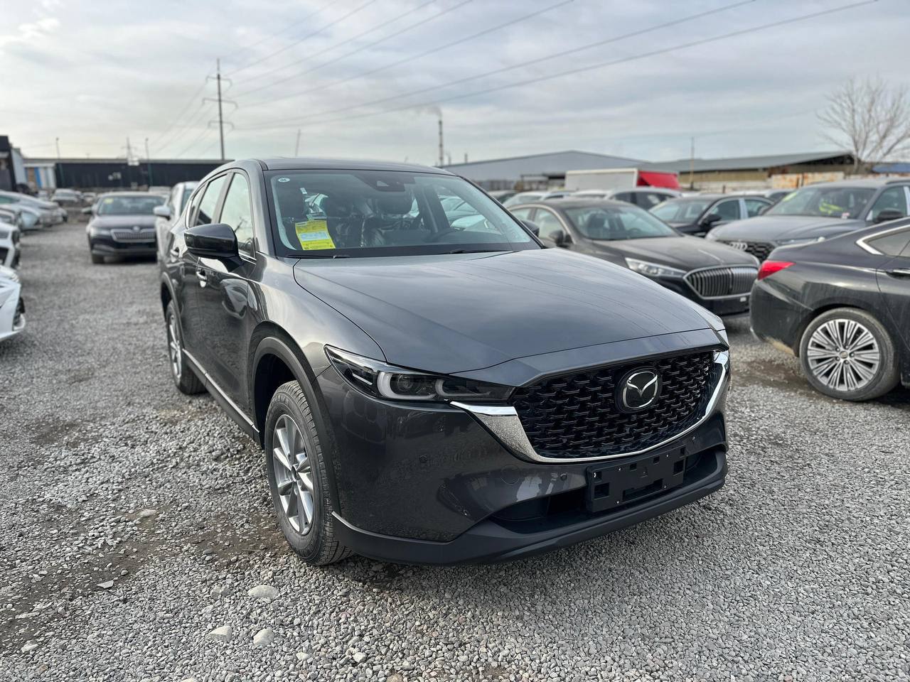 Новая Mazda CX-5 из Китая, вид спереди в три четверти